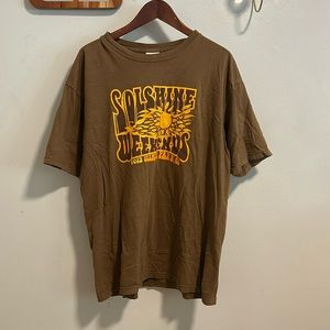Solshine weekends large tee